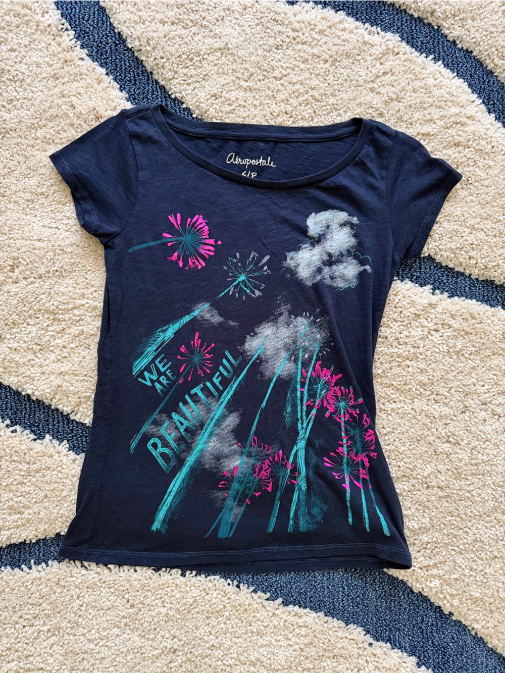 Aeropostale Navy T‑Shirt with Pink Logo Accent